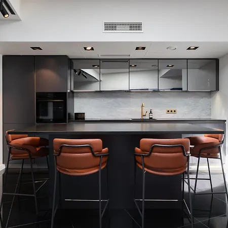 Apartman Luxury Penthouse With Amazing Views In Old Town & Free Parking!