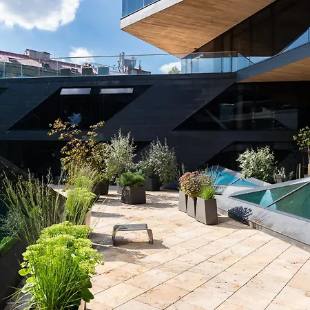 شقة Luxury Penthouse With Amazing Views In Old Town & Free Parking!