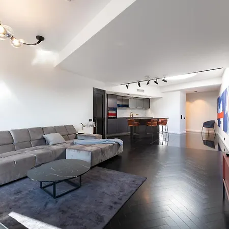 Luxury Penthouse With Amazing Views In Old Town & Free Parking! Tallinn
