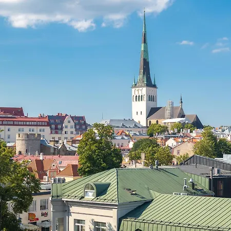 Appartement Luxury Penthouse With Amazing Views In Old Town & Free Parking! Tallinn