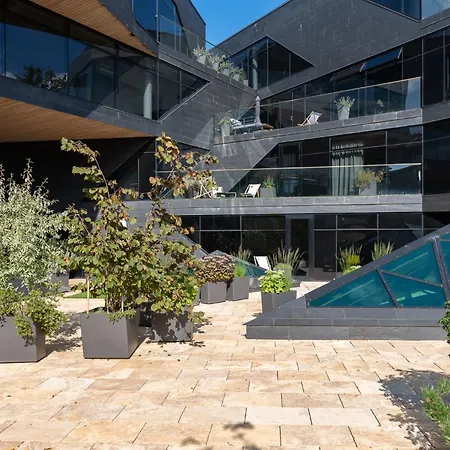 Luxury Penthouse With Amazing Views In Old Town & Free Parking! Appartement *